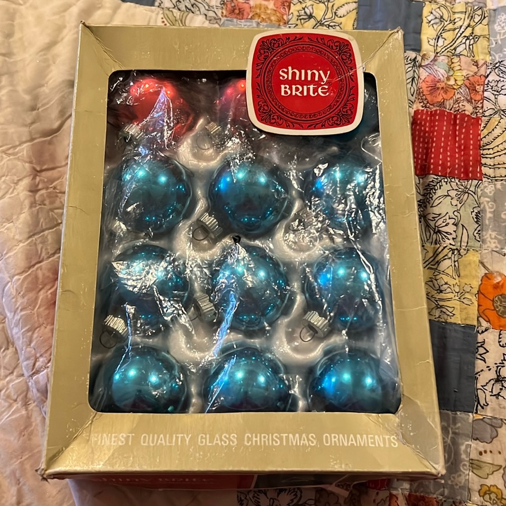 Vintage Shiny Brite USA Glass Christmas Ornaments blue & red